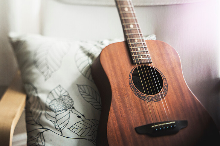 beginner acoustic guitar lessons