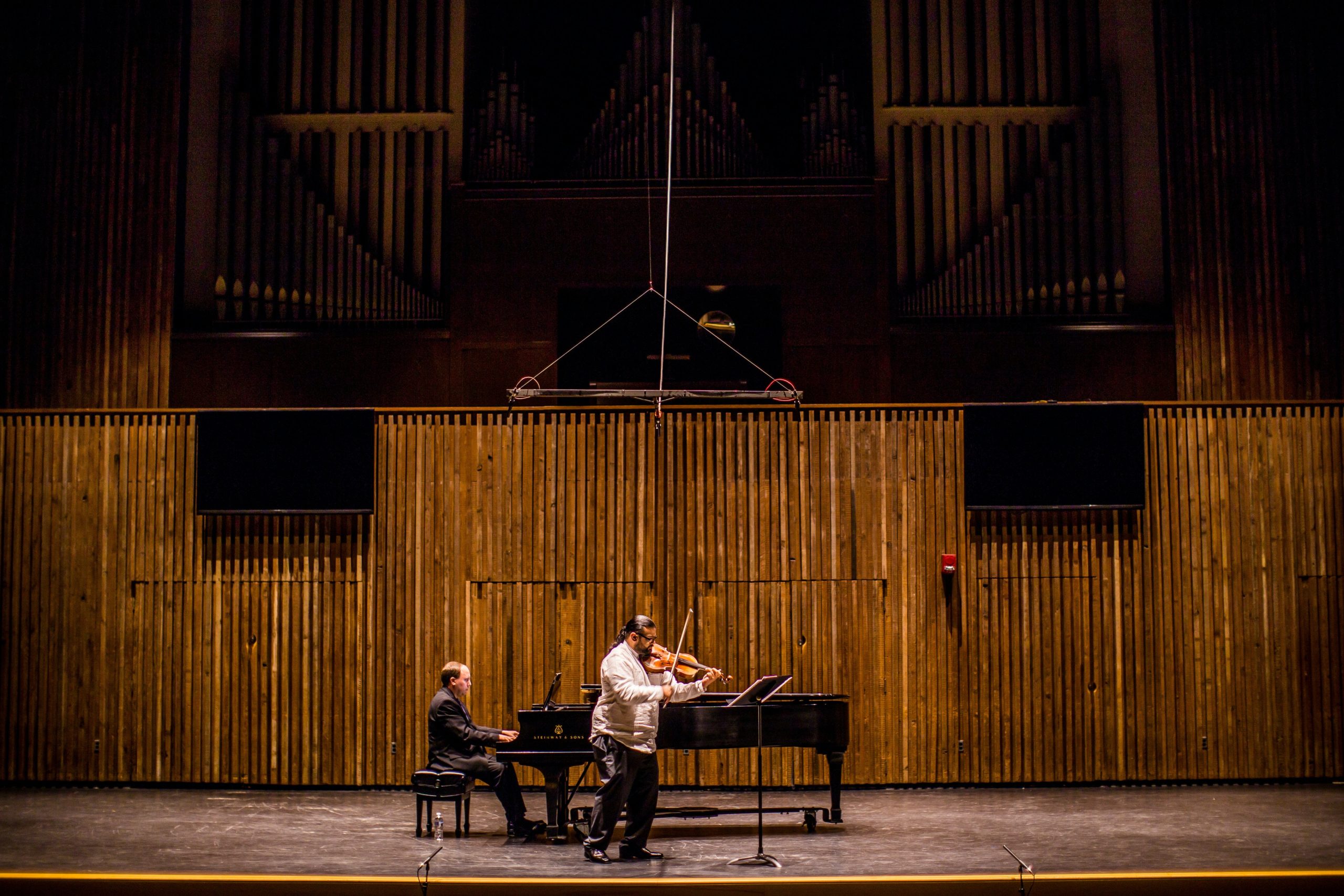 violin teachers Singapore